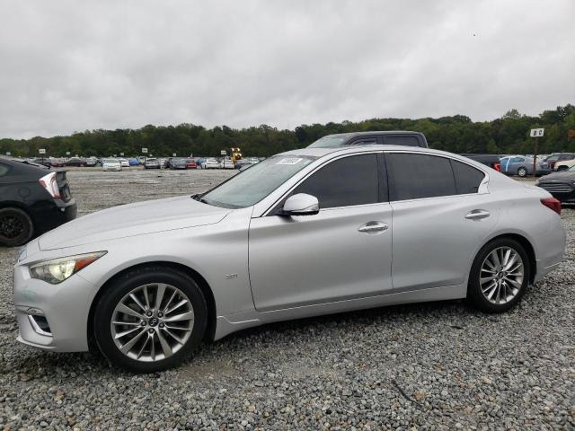 2018 INFINITI Q50 LUXE