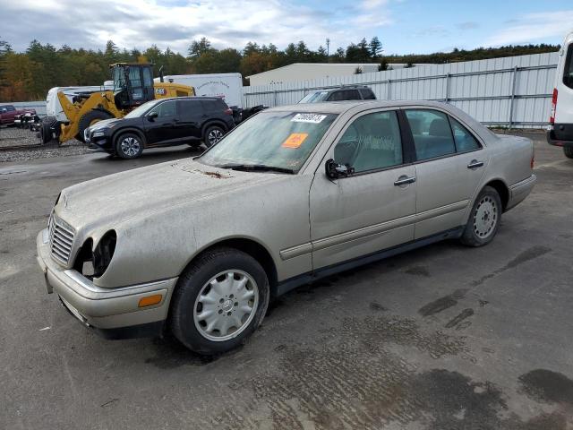 1999 Mercedes-Benz E 300Td VIN: WDBJF25H6XA721116 Lot: 54761874