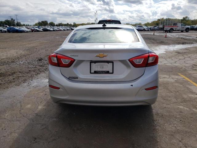  CHEVROLET CRUZE 2018 Сріблястий