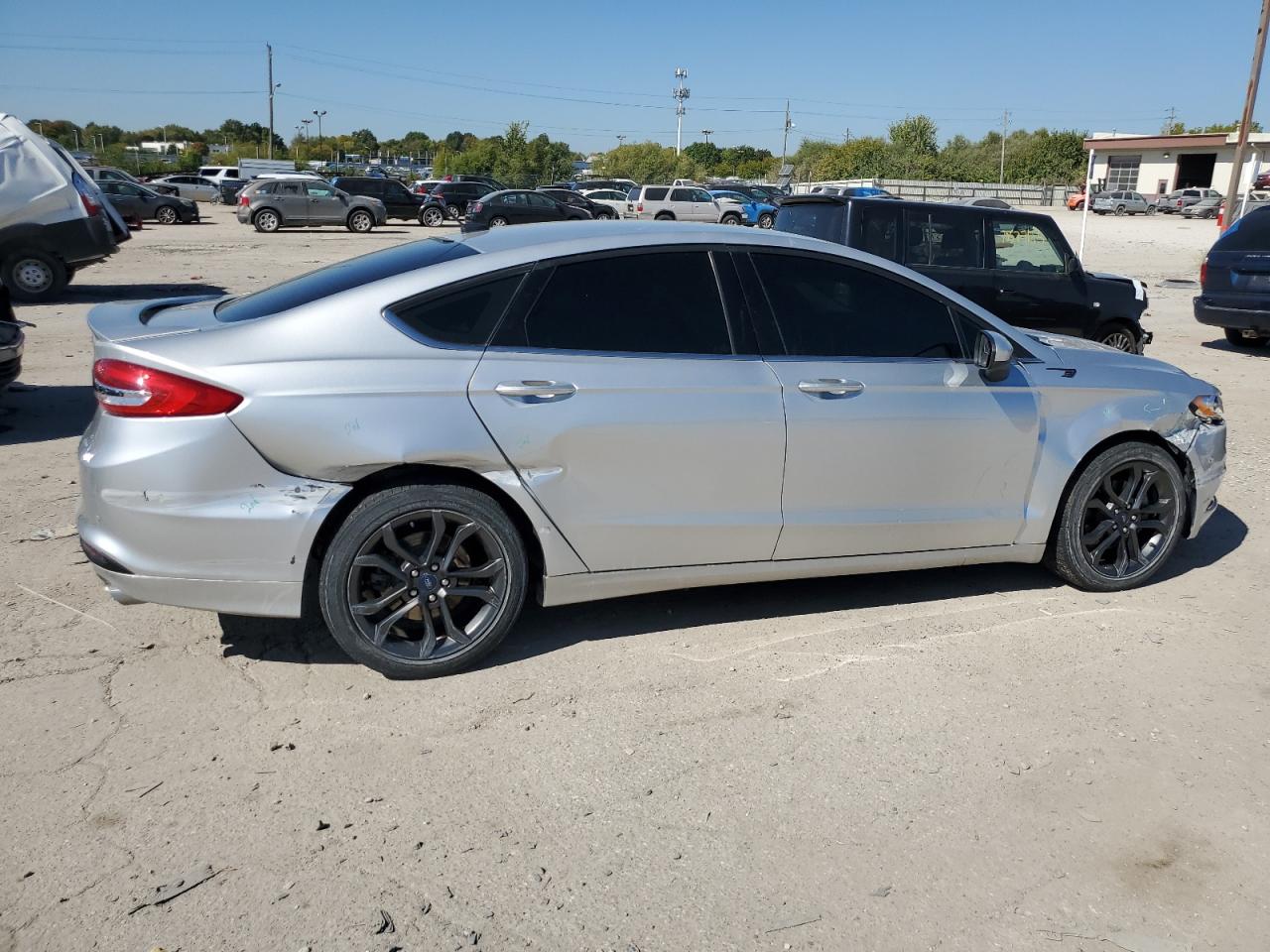 2018 Ford Fusion Se vin: 3FA6P0HD8JR238828