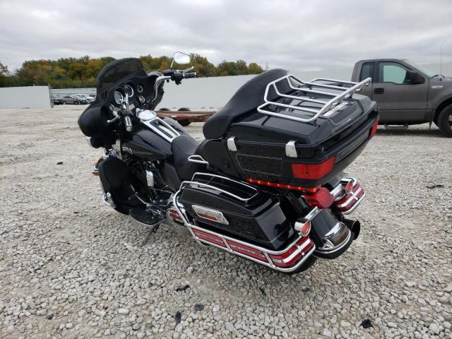 2010 HARLEY-DAVIDSON FLHTCU 1HD1FC410AB652208