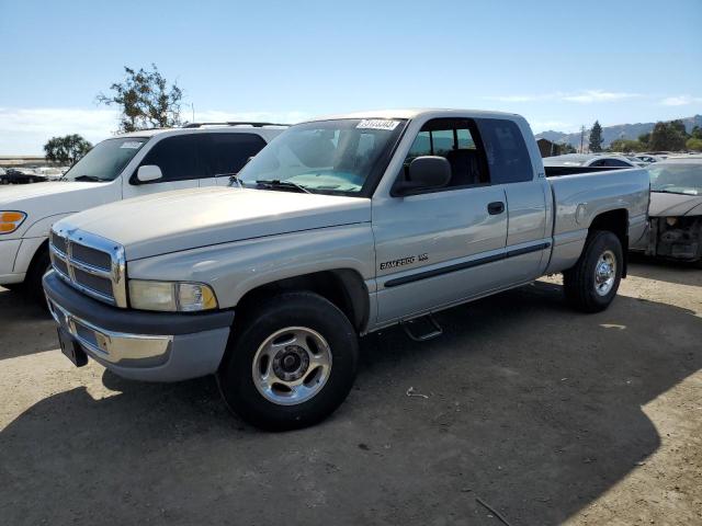 3B7KC23Z8YG152640 2000 Dodge Ram 2500