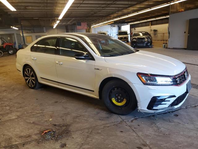2018 VOLKSWAGEN PASSAT GT 1VWJM7A32JC048607