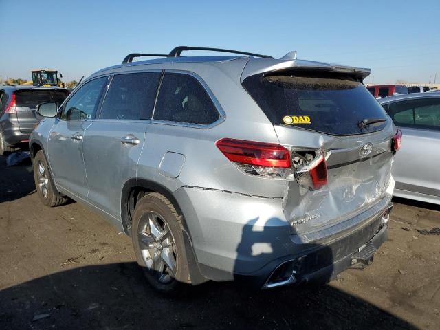  TOYOTA HIGHLANDER 2018 Сріблястий