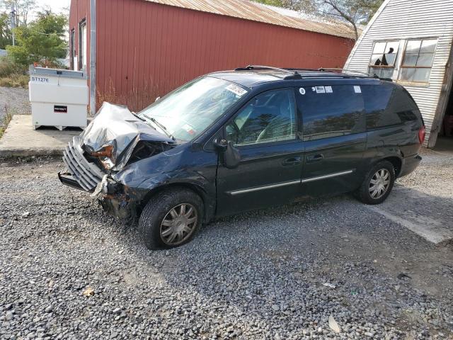 2005 Chrysler Town & Country Touring