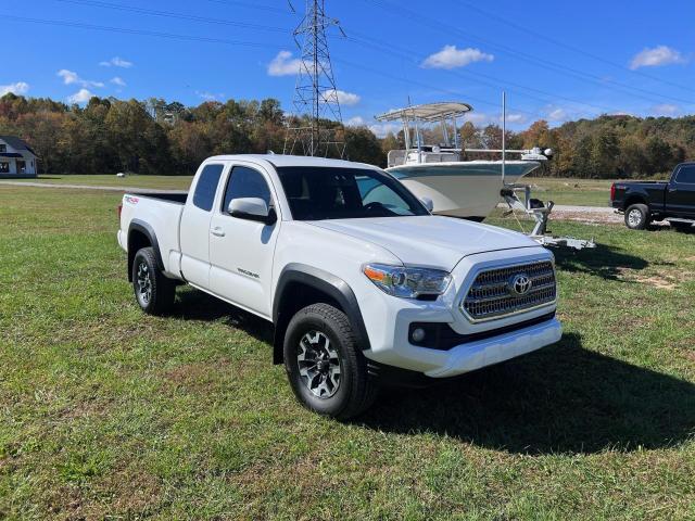 2017 Toyota Tacoma 