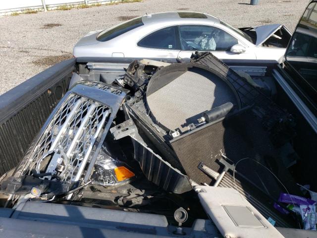 1N6AA1E56JN545746 Nissan TITAN SV