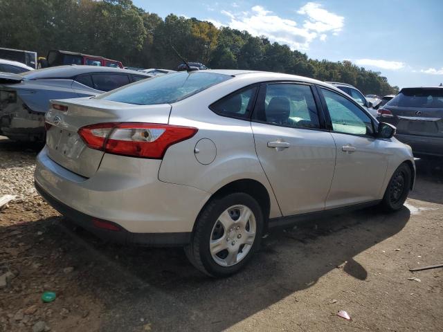 Vin: 1fahp3f23cl217110, lot: 72345593, ford focus se 20123