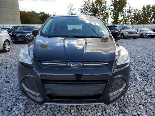 1FMCU9G99GUC45601 Ford ESCAPE SE