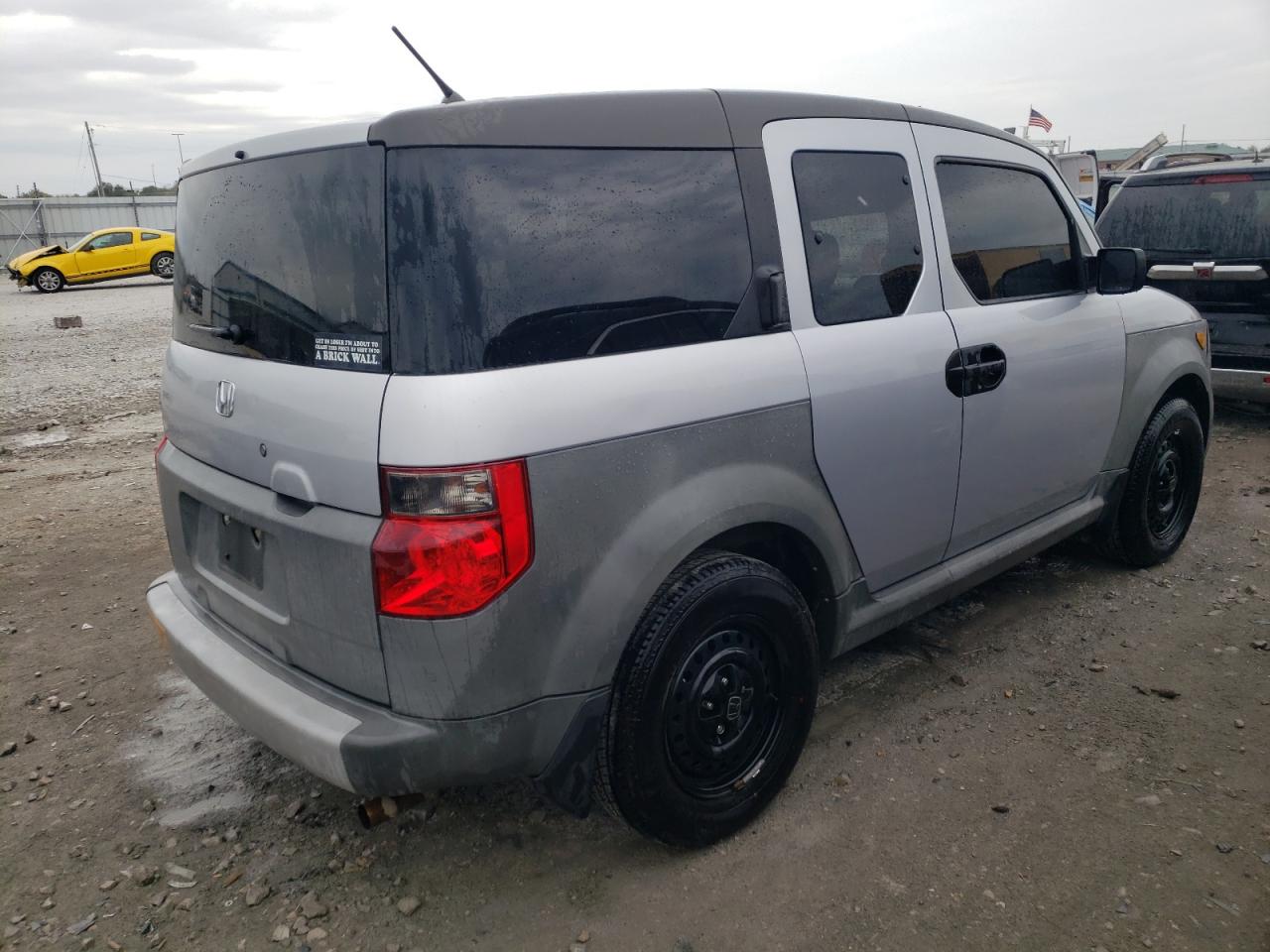 5J6YH28395L026988 2005 Honda Element Lx