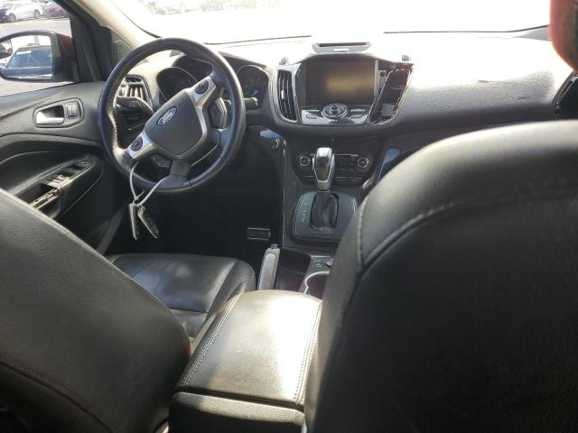 1FMCU0J94EUD23560 Ford Escape Titanium