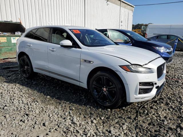 SADCL2BV9HA047952 | 2017 JAGUAR F-PACE R -