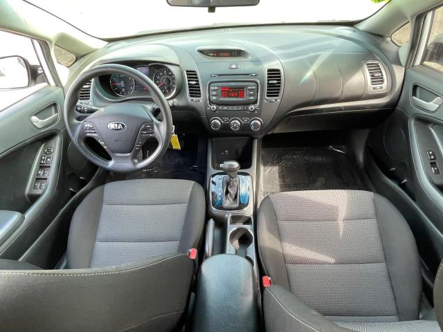 3KPFK4A71JE218111 KIA FORTE LX