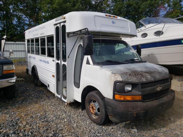 2006 Chevrolet Express G3500 VIN: 1GBJG312261225187 Lot: 70647403