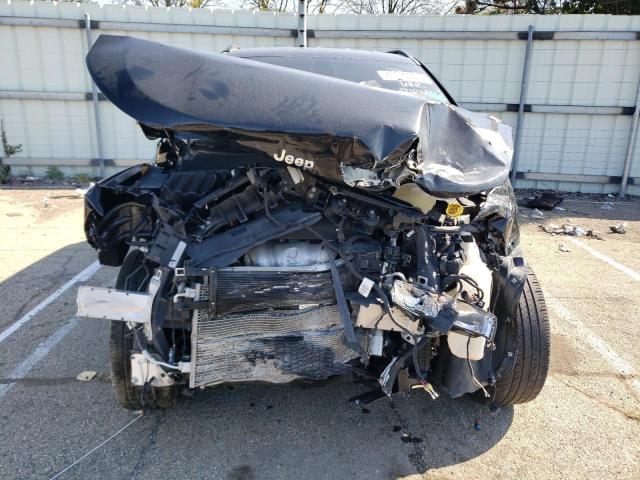 3C4NJDCB2KT827107 Jeep Compass Limited