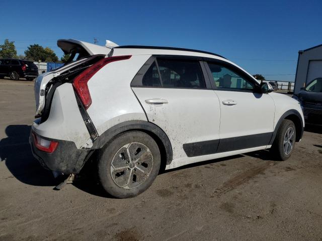 KNDCR3LEXP5096762 Kia Niro EX 3