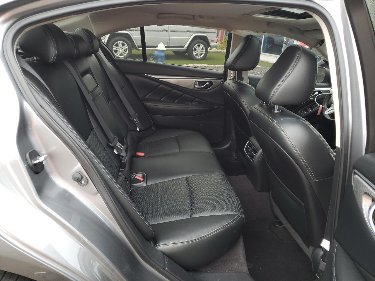 JN1EV7AR6KM550234 2019 Infiniti Q50 Luxe