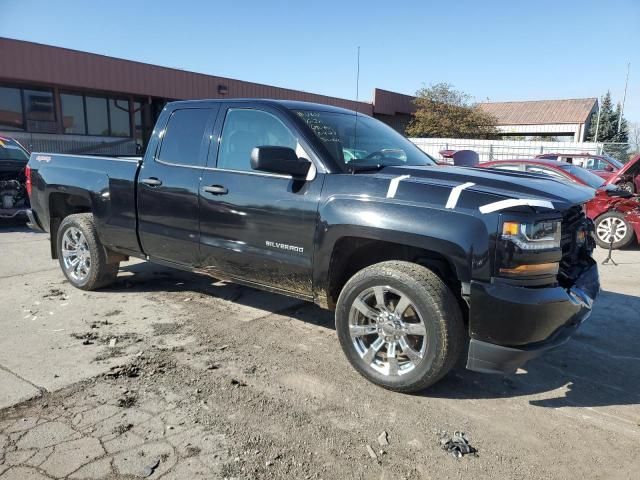 2017 Chevrolet Silverado K1500 Custom Photos 