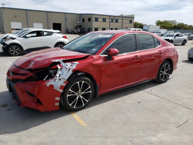 TOYOTA CAMRY 2020 Червоний