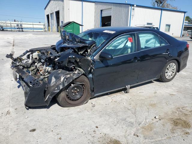 2014 Toyota Camry Hybrid 