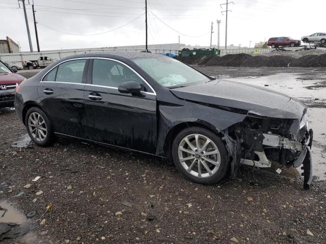 W1K3G4FB4LW043269 Mercedes-Benz A 220 4matic