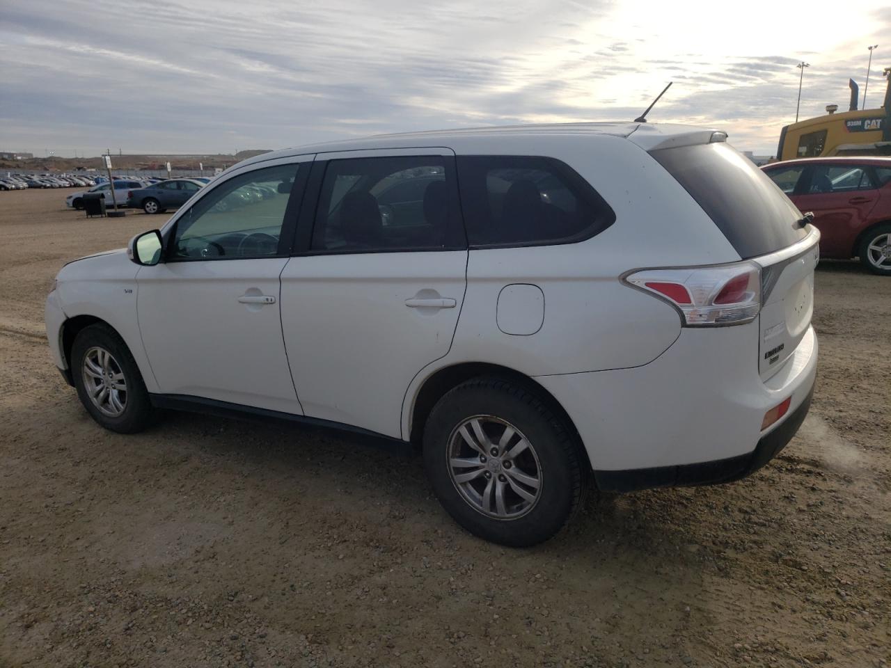 JA4JZ3AX4EZ604459 2014 Mitsubishi Outlander Se