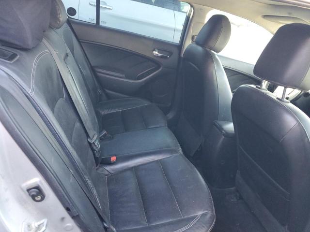 KNAFX5A88E5170007 KIA FORTE EX