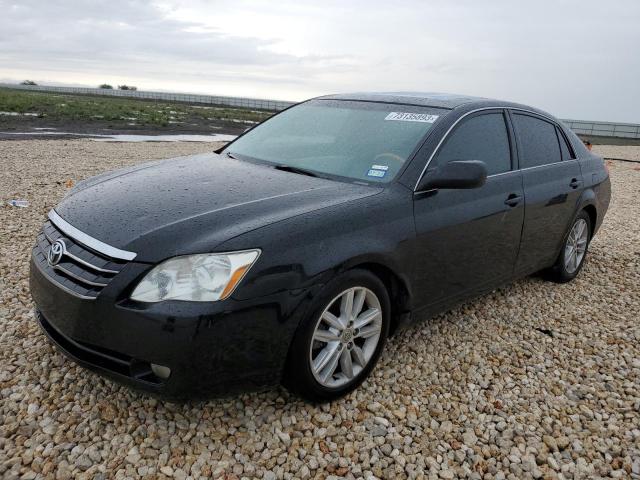 2005 Toyota Avalon XL