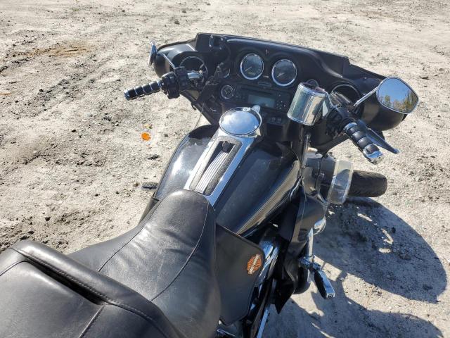 2009 HARLEY-DAVIDSON FLHTCUTG 1HD1MAM189Y852451