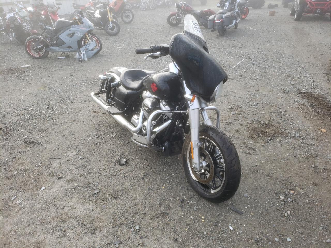 1HD1FVC15NB633642 HARLEY-DAVIDSON FLHT 2022