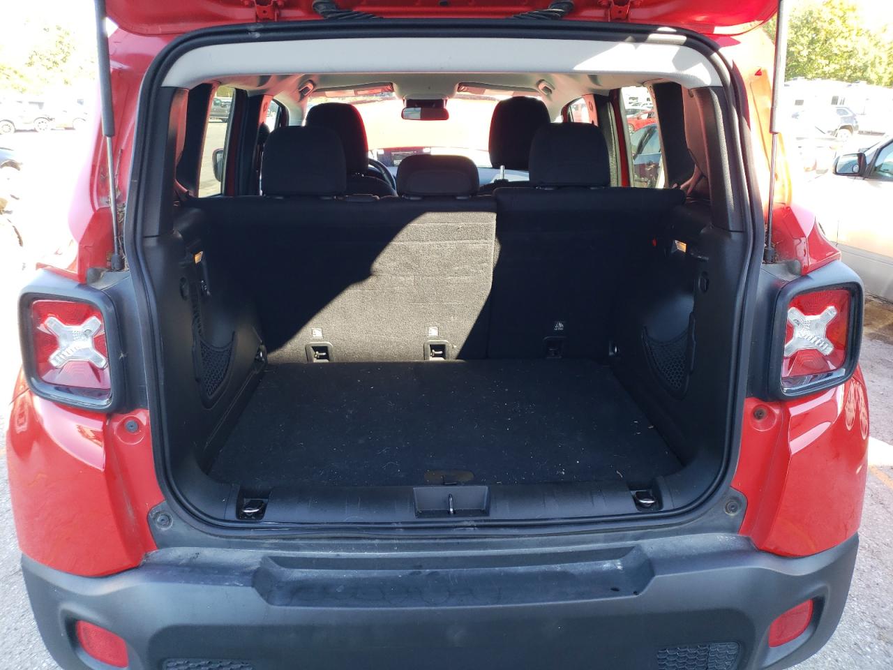 ZACCJABH9HPE92228 2017 Jeep Renegade Latitude