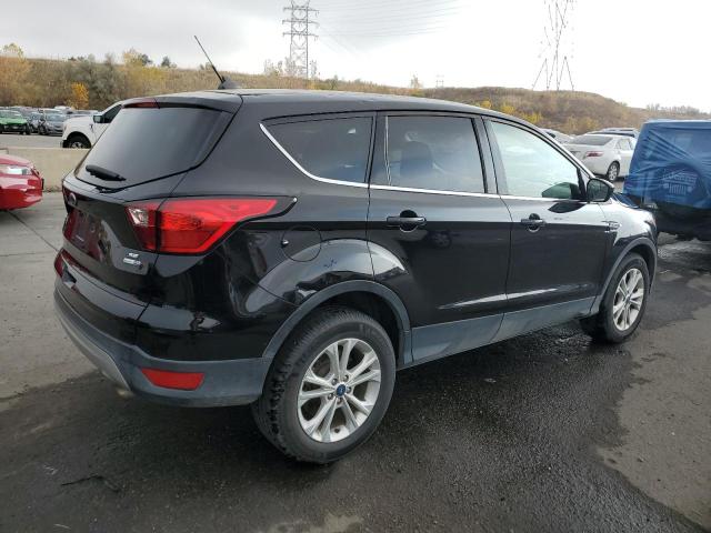 1FMCU9GDXKUB60716 2019 FORD ESCAPE, photo no. 3