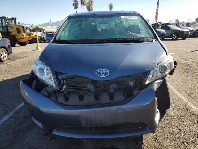5TDYK3DC2FS636539 Toyota SIENNA XLE