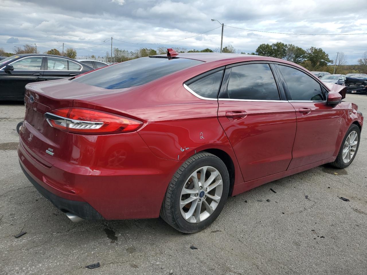 2019 Ford Fusion Se vin: 3FA6P0HD7KR166117