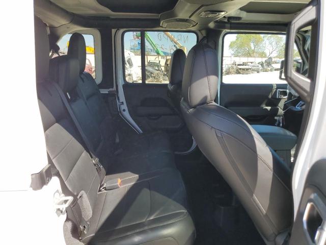 1C4HJXEN3MW739850 Jeep Wrangler Unlimited Sahara