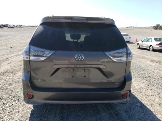 5TDXZ3DC0HS819500 2017 TOYOTA SIENNA, photo no. 6