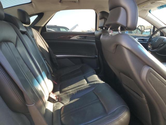 Седани LINCOLN MKZ 2013 Сріблястий