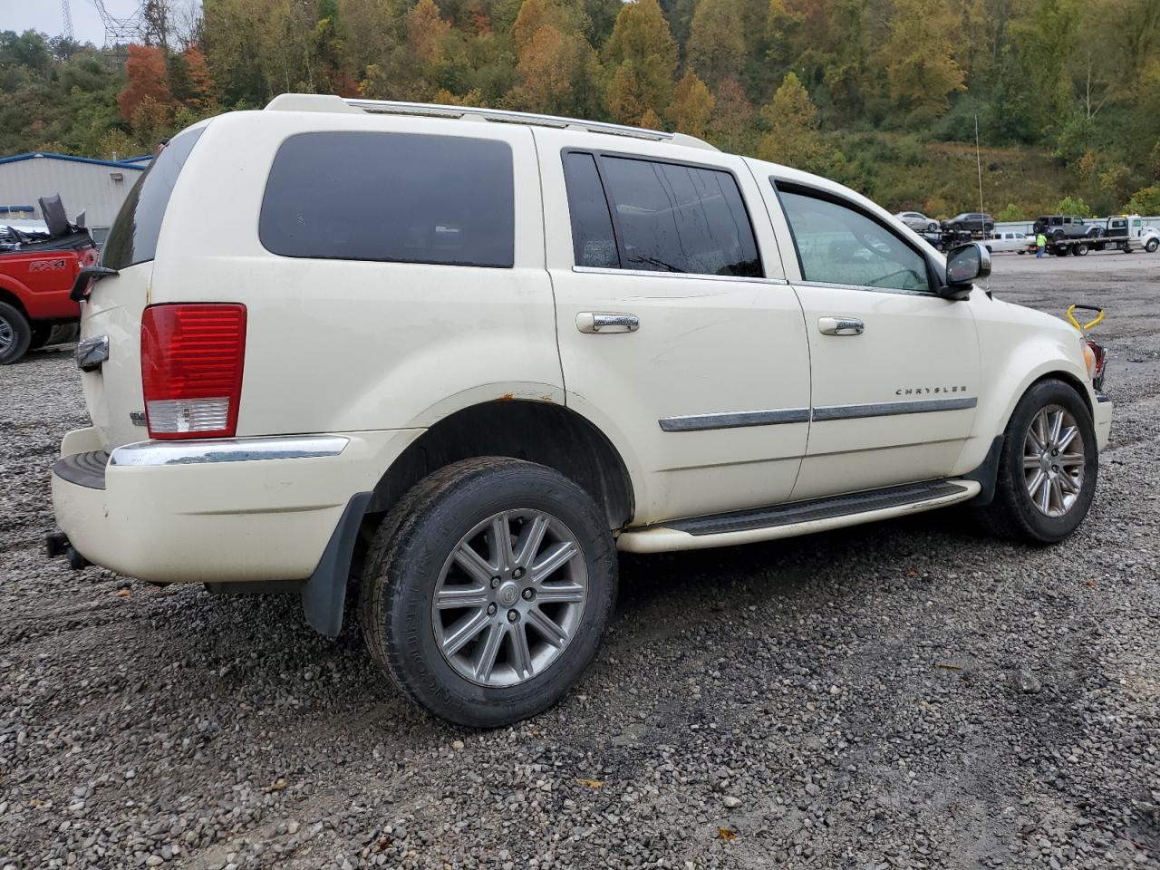 1A8HW58218F113882 2008 Chrysler Aspen Limited