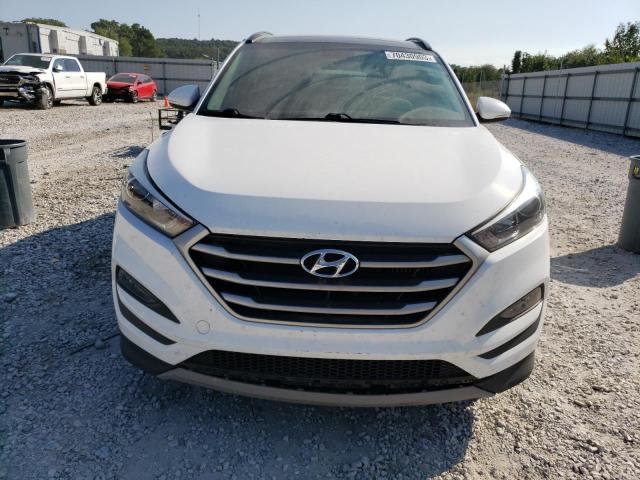 KM8J33A28JU743489 Hyundai Tucson Value
