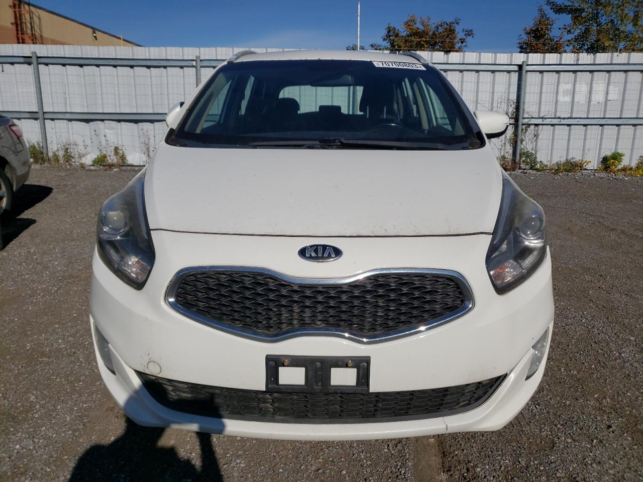 2014 Kia Rondo vin: KNAHT8A35E7067738
