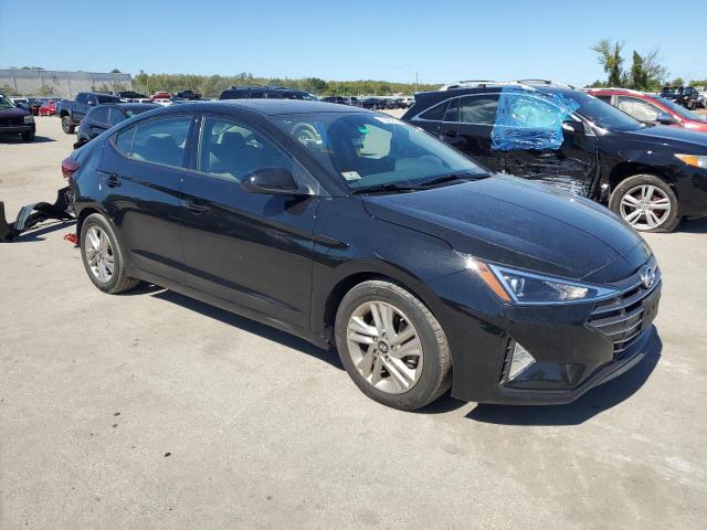 5NPD84LF6KH441798 Hyundai Elantra SE 4