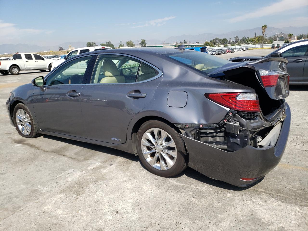 JTHBW1GG4D2009258 2013 Lexus Es 300H