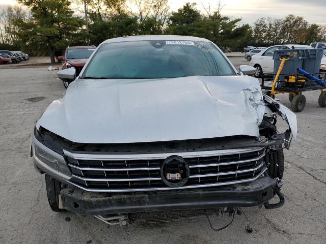 2016 VOLKSWAGEN PASSAT SEL - 1VWCT7A39GC068728