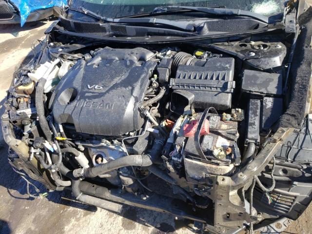 1N4AA6AP5GC901086 Nissan Maxima 3.5s