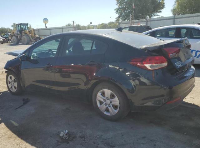 3KPFK4A76JE184621 | 2018 KIA FORTE LX