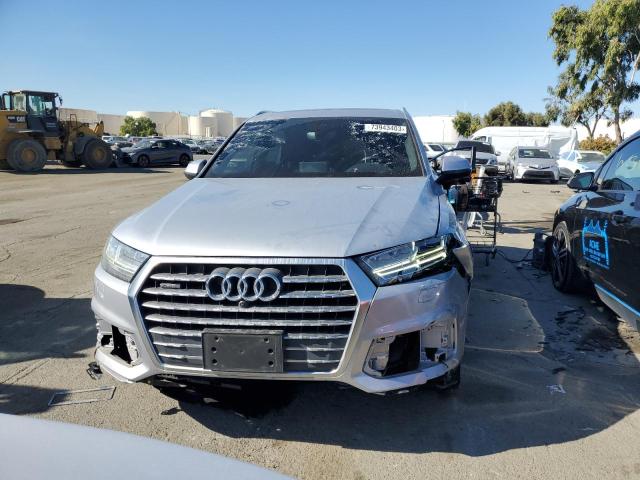 VIN WA1LHAF75KD040368 2019 Audi Q7, Premium Plus no.5