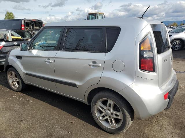 KNDJT2A27B7705704 2011 Kia Soul +