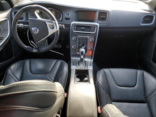 2015 VOLVO V60 R DESI - YV1902SG2F1189096