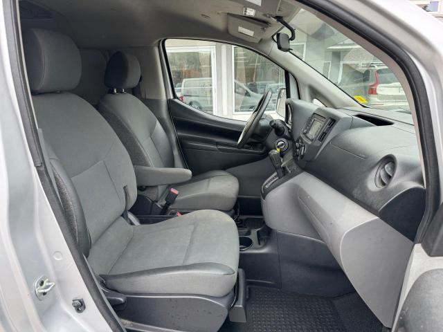 3N6CM0KN3HK709369 Nissan NV200 2.5S