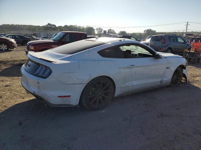 1FA6P8CF9G5333577 2016 FORD MUSTANG, photo no. 3